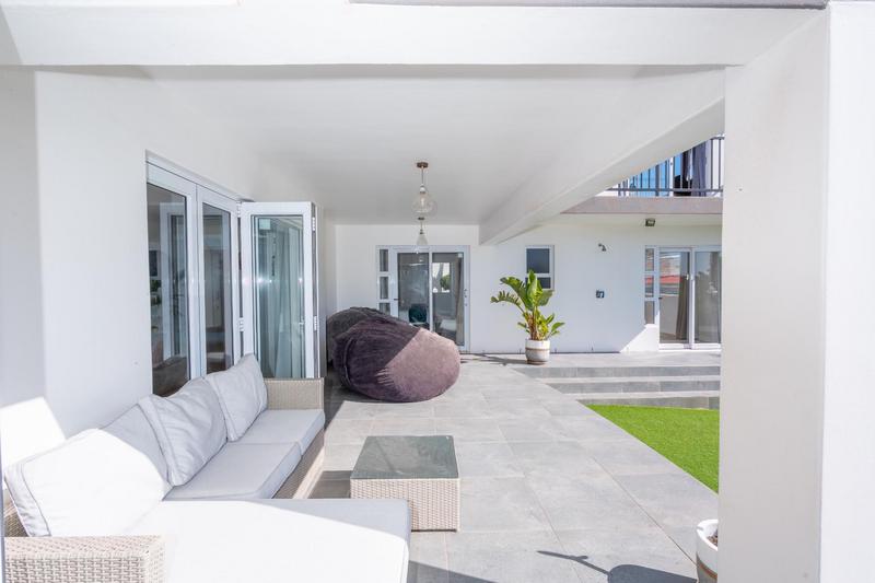 4 Bedroom Property for Sale in Myburgh Park Western Cape